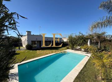 Casa · 185m² · 4 Ambientes · 4 Cocheras · Venta Casa en San Matías Oportunidad!, Escobar