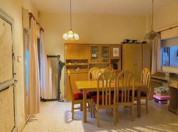 Casa · 98m² · 3 Ambientes · Venta Casa de Dos Dorm. en Barrio Belgrano