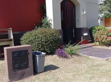 Casa · 170m² · 3 Dormitorios · Casa en Altos de Manantiales