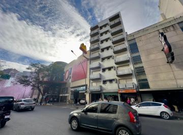 Departamento · 42m² · 1 Dormitorio · Dpto Amplio con Balcon a m de Patio Olmos