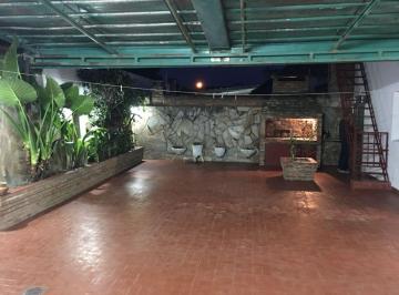 PH de 8 ambientes, Ciudad de Santa Fe · Excelente Casa Pb - Gral Paz 6400