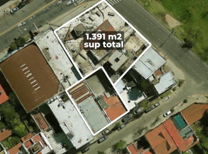 Terreno · 1391m²