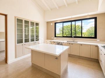 Casa de 4 ambientes, San Lorenzo Chico · Propar Inmobiliaria Casa en Venta en San Lorenzo Chico, Salta