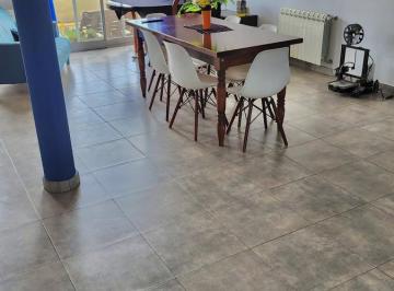 Bodega-Galpón · 500m² · 4 Ambientes · Galpón en Cerrito