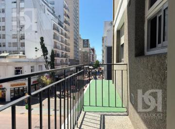 Departamento · 44m² · 2 Ambientes · Venta // 2 Amb con Balcón // Zona Centro
