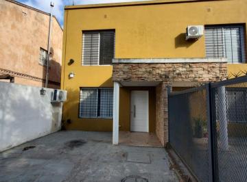 Casa de 3 ambientes, Tigre · Casa 2 Dorm. en Alquiler en La Bota, Benavidez