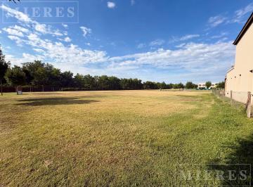 Terreno · 682m² · Lote de 682 m² en Venta en Los Cardos, Pilar