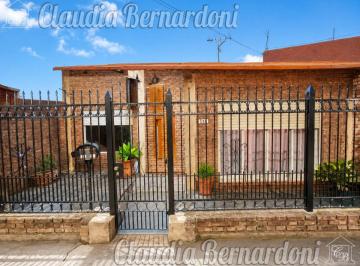 Casa de 4 ambientes, Morón · Casas en Moron Sur 3 Dorm. Jardin Cochera