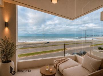 Departamento · 93m² · 3 Ambientes · Departamento - Constitución