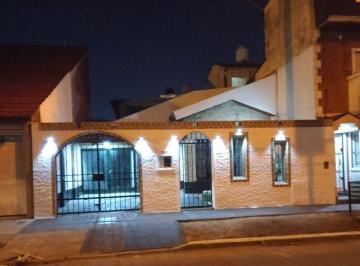 Casa de 3 ambientes, La Matanza · Casa de 3 Amb Para Uso Familiar o Comercial