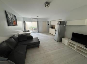 Departamento · 47m² · 2 Ambientes · Venta 2 Ambientes con Patio Pileta Luz Equipado
