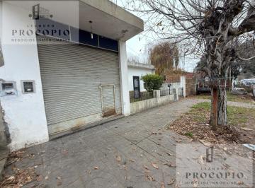 Casa · 112m² · 3 Ambientes · Casa con Local en Venta en Moreno