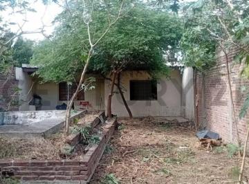 Terreno · 230m² · Casa a Reciclar + Terreno en Venta en Remedios de Escalada