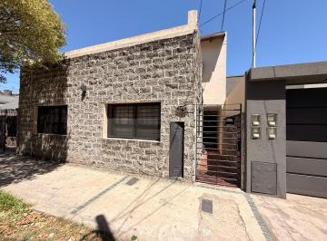 Casa · 60m² · 3 Ambientes · Casa - Lomas de Zamora