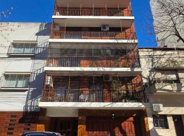 Departamento de 4 ambientes, Barracas · Departamento de 121 m² Al Frente con Balcón y Cochera