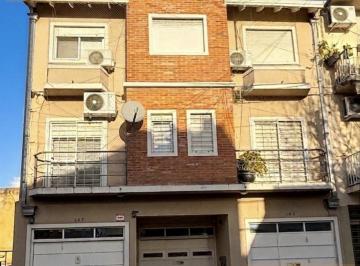 PH · 120m² · 4 Ambientes · 1 Cochera · PH 4 Ambientes en Venta - Ramos Mejía