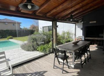 Casa · 168m² · 4 Ambientes · Casa en Venta 5 Ambientes en Barrio Buen Retiro - Pilar