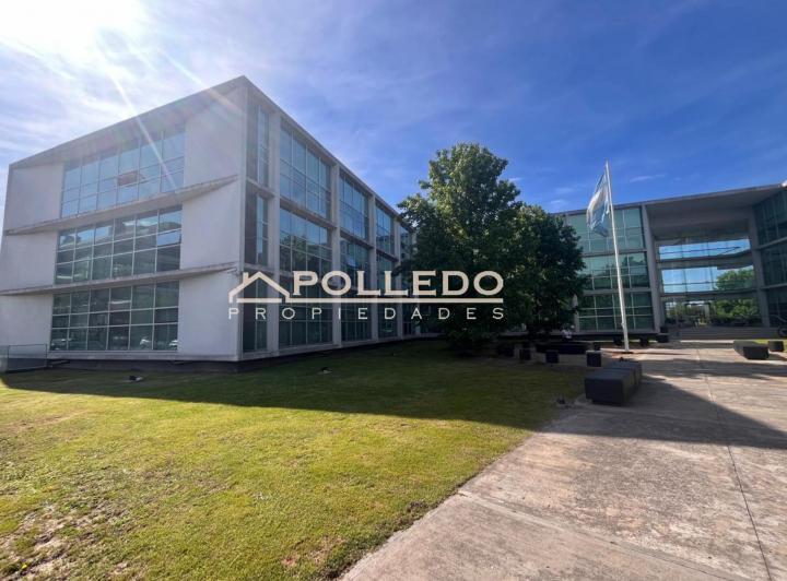 Oficina comercial · 130m² · 5 Ambientes · 2 Cocheras