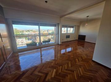 Departamento de 3 ambientes, Villa Devoto · Pareja 4100 - Semi Piso 3 Ambientes con Cochera Excelente Ubicación