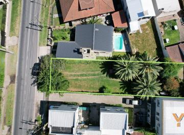 Terreno · 100m² · 5 Ambientes · Terreno en Venta - Casa a Refaccionar 100 m² - 544 m - City Bell