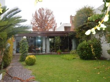 Casa de 11 ambientes, Godoy Cruz · Alquiler Casa Barrio Bombal Godoy Cruz