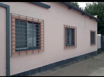Consultorio de 4 ambientes, San Isidro · Alquiler PH | 6 Ambientes Amplios Ideal Consultorio