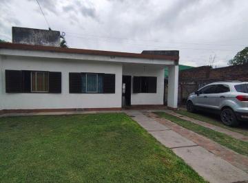 Casa · 87m² · 5 Ambientes · 1 Cochera · Venta de Casa 3d en B°mutual Policial - San Miguel de Tucuman