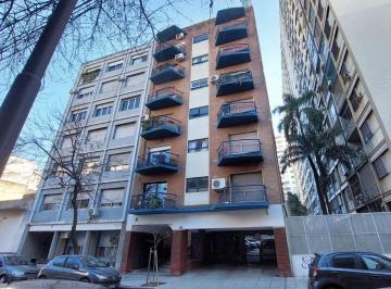 Departamento · 38m² · 2 Ambientes · Depto 2 Amb con Balcón en Alquiler en Flores