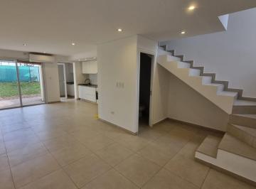 Casa · 87m² · 4 Ambientes · 1 Cochera · Casa en Lujan de Cuyo