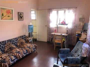 Casa · 75m² · 3 Ambientes · 529 Entre 117 y 118 La Plata - Casa de Dos Dorm. con Patio en Venta