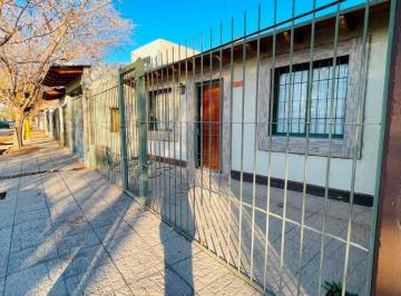 Casa de 4 ambientes, Capilla del Rosario · Casa en Venta en Guaymallen