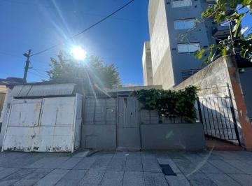 PH · 59m² · 3 Ambientes · 1 Cochera · PH Al Frente en Morón Sur a Reciclar con Cochera 3 Amb