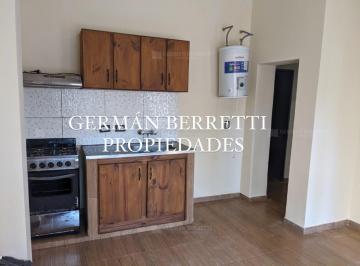 Casa · 50m² · 2 Ambientes · Casa en Alquiler Ubicado en Temperley, Lomas de Zamora, G. B. a. Zona Sur