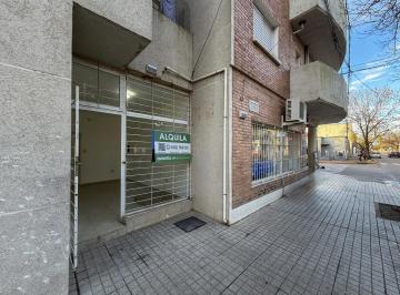 Local comercial · 1 Ambiente · Local en Barrio Alberdi