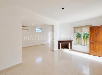 PH · 183m² · 4 Ambientes · Venta PH 4 Ambientes Castelar Norte Apto Credito