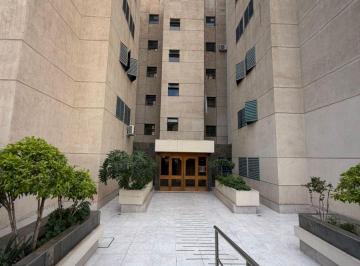 Departamento de 5 ambientes, Ciudad de Mendoza · Dpto en Alquiler de Tres Dorm. con Cochera
