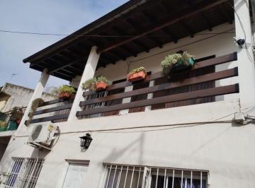 Casa de 5 ambientes, Malvinas Argentinas · Venta en Block Casa 3 Ambientes + Dpto 2 Ambientes, Ideal Inversor