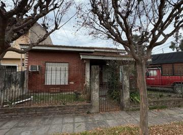 Casa · 110m² · 3 Ambientes · Casa en Venta en El Talar, Tigre, G. B. a. Zona Norte