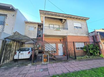 PH · 71m² · 3 Ambientes · 1 Cochera · Departamento PH en Venta en Martin Coronado, Tres de Febrero, G. B. a. Zona Oeste
