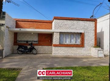 Casa · 3 Ambientes · Casa en Las Parejas