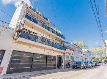 Departamento · 65m² · 3 Ambientes · Venta - Departamento Dos Dorm. - Apto Crédito - Avellaneda y Rioja - Echesortu