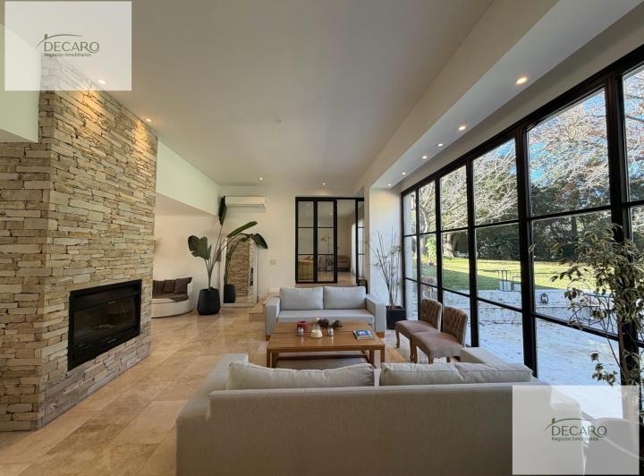 Casa · 490m² · 5 Ambientes