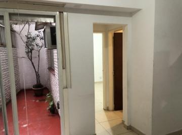 Departamento · 40m² · 2 Ambientes · Belgrano | 2 Ambientes con Patio Propio y Bajas Expensas | Ideal Vivienda o Inversion