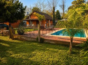 Campo · 80m² · 3 Ambientes · 2 Cocheras · Casa de Campo en General Rodríguez con Pileta