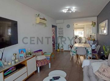 Departamento · 64m² · 3 Ambientes · 1 Cochera · Venta Departamento 3 Amb Parque Chacabuco Apto Credito