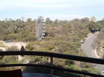 Departamento · 48m² · 2 Ambientes · Alquiler Amoblado Nueva Córdoba | Piso Alto Vista Al Parque y Balcón. Vista Al Parque