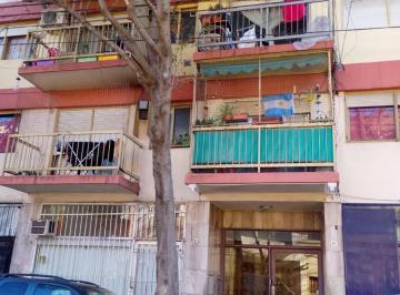 Departamento · 38m² · 2 Ambientes · Saavedra 900