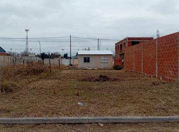 Terreno · 180m² · Se Vende Lote con Escritura B° Los Boulevares
