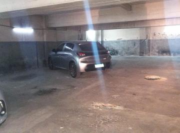 Garage · 8m² · Cochera Fija en Venta en Barrio Norte Planta Baja Excelente Ubicacion y Facil Acceso