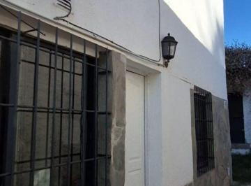 Casa · 79m² · 1 Ambiente · Duplex Interno 3 Dorm. Centro Godoy Cruz